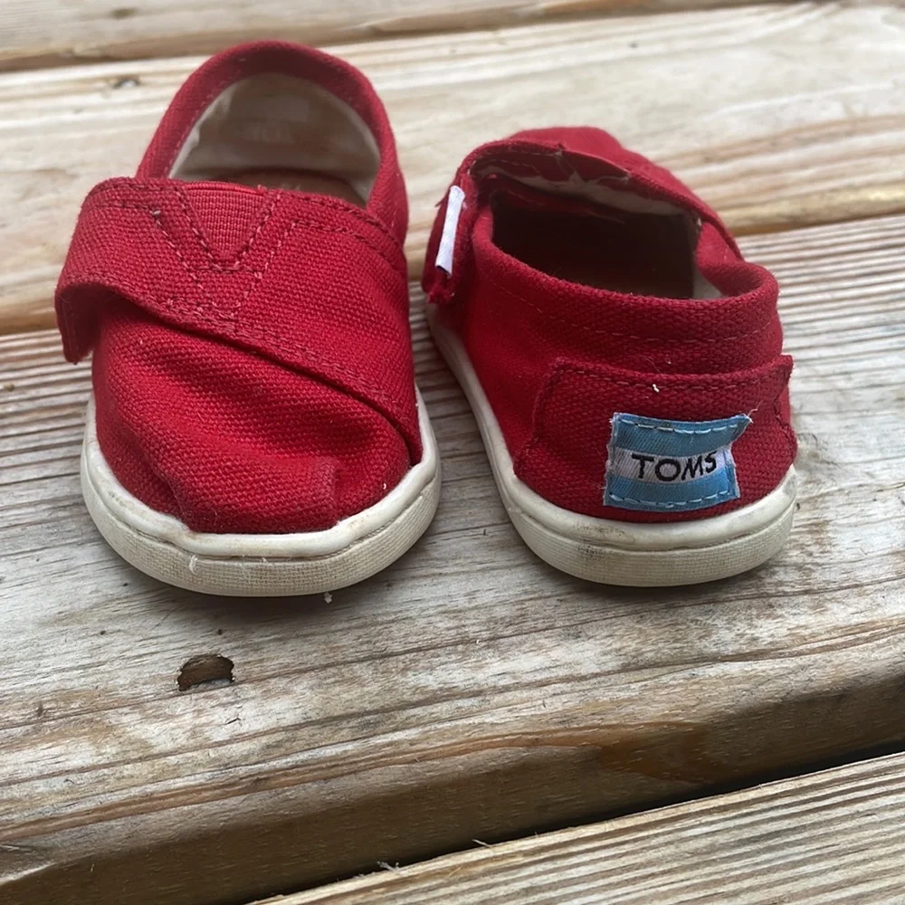 TOMS Red Canvas Alpargata Slip-On Shoes Toddler Size 5T